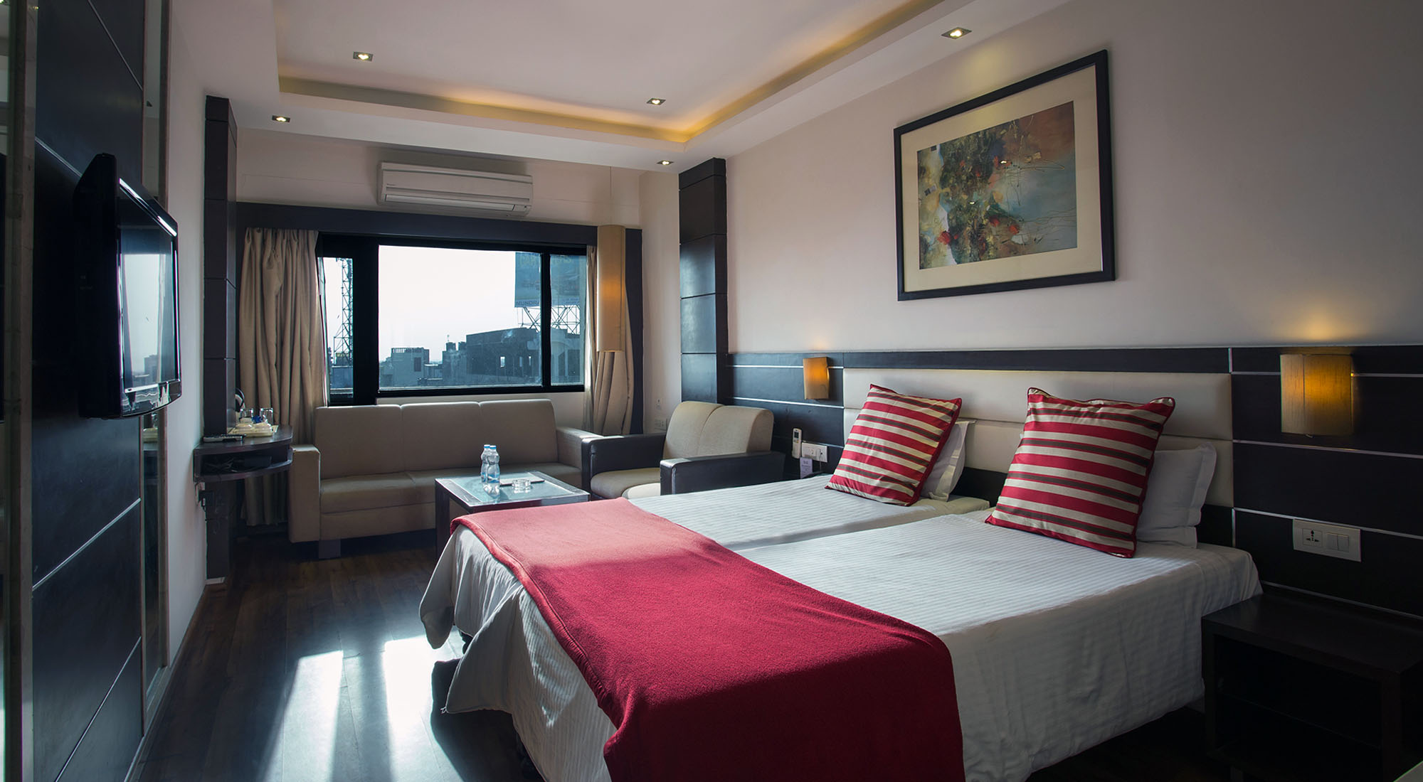 contemporary style and luxury rooms in kota
